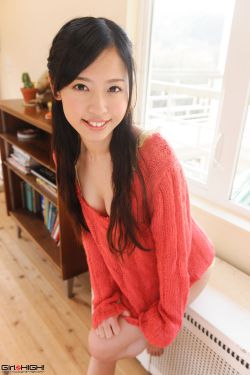 岳打开双腿开始配合交换品轩屋